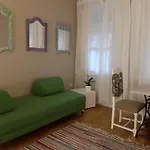 Cedofeita Village Апартаменты