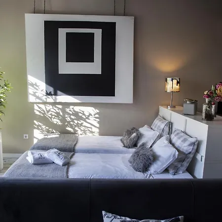 Cedofeita Village Порту